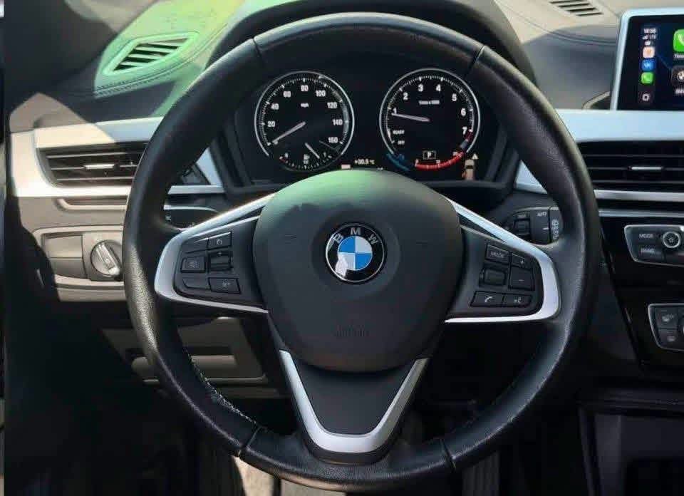BMW X1 xDrive28i II (F48) Facelift - image 13