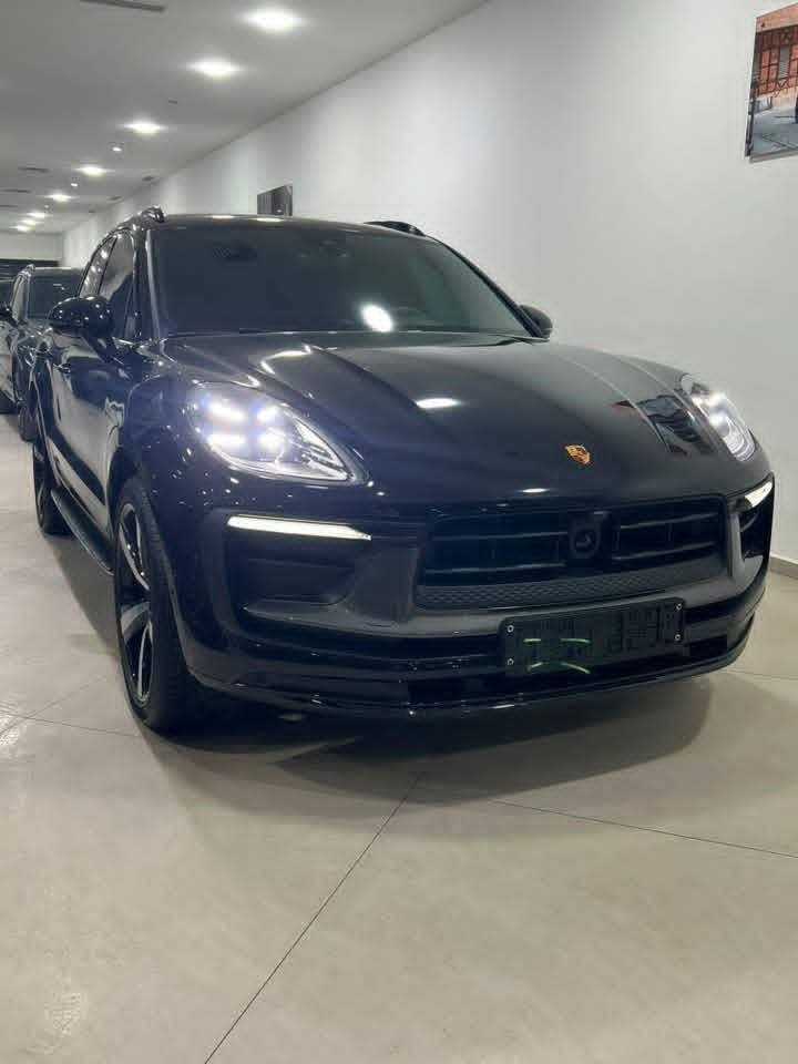 Porsche Macan T