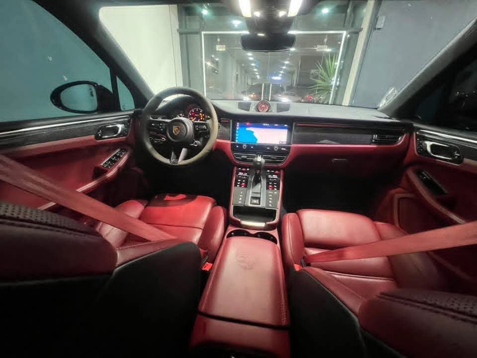 Porsche Macan T - image 19