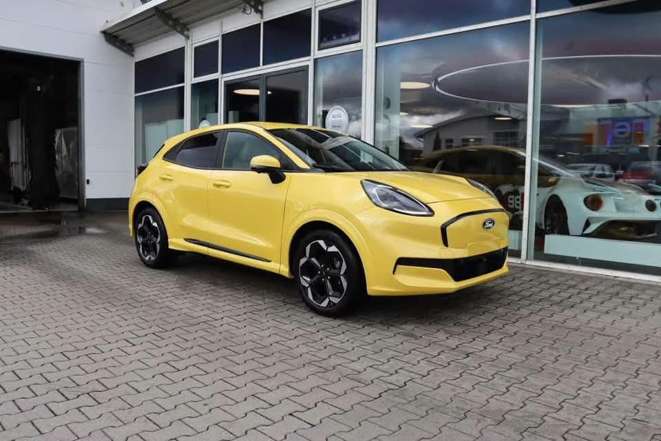 Ford Puma Gen-E Premium - image 2