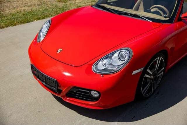 Porsche Cayman - image 15