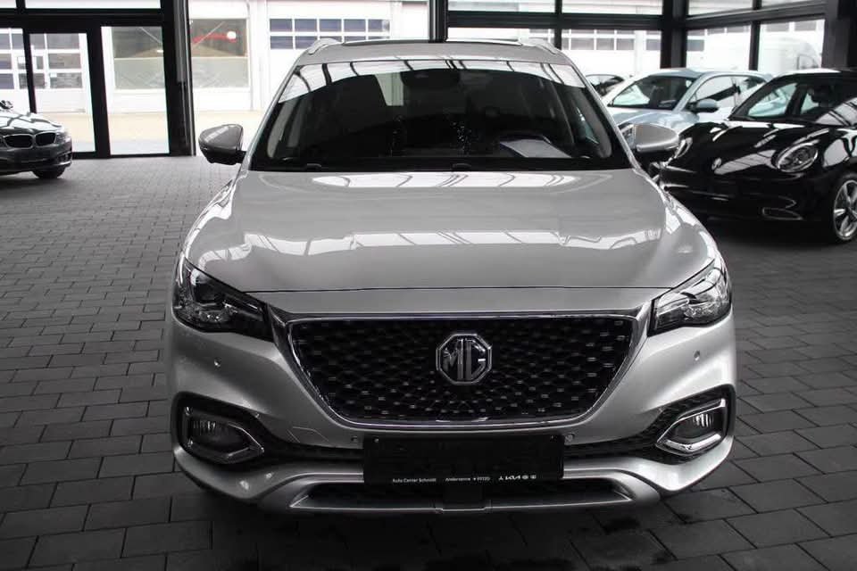 MG HS 1.5 T-GDI Luxury