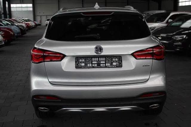 MG HS 1.5 T-GDI Luxury - image 3