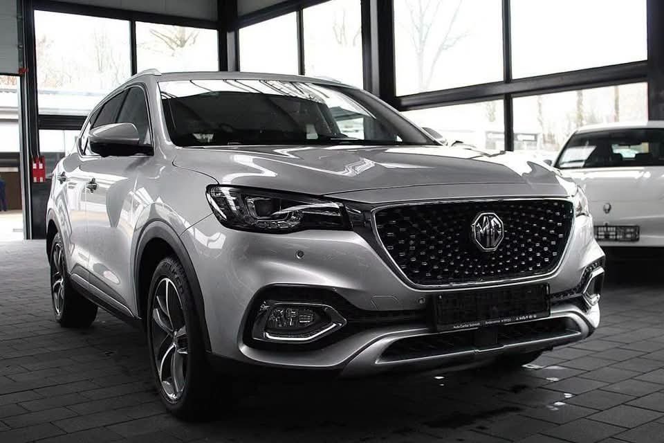 MG HS 1.5 T-GDI Luxury - image 5