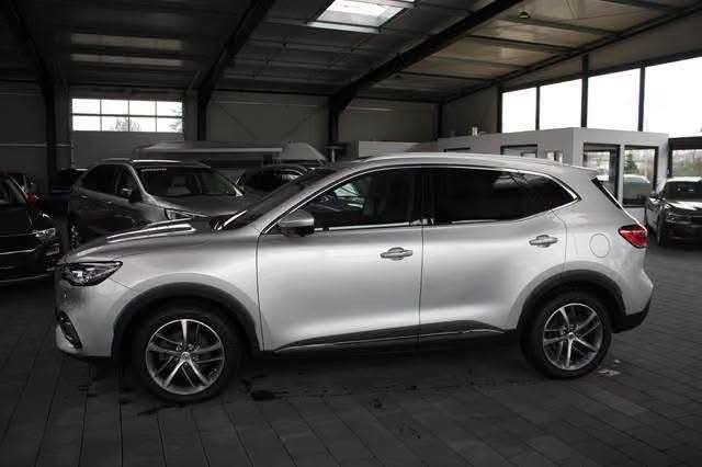 MG HS 1.5 T-GDI Luxury - image 6