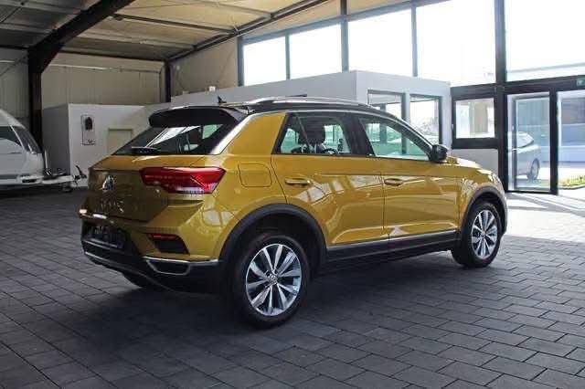 Volkswagen T-Roc 1.5 TSI Style - image 6