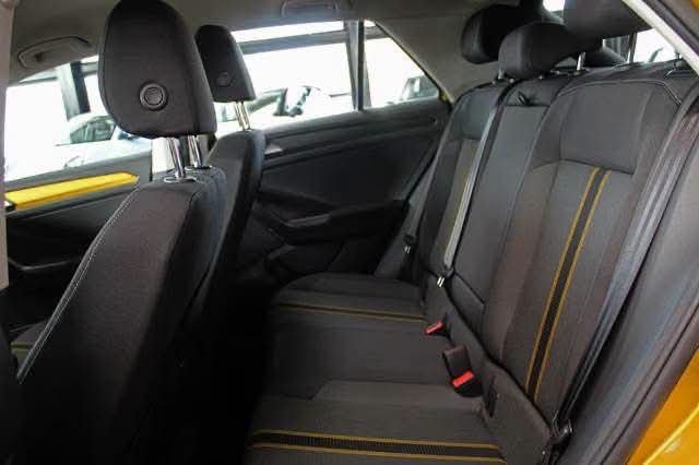 Volkswagen T-Roc 1.5 TSI Style - image 7
