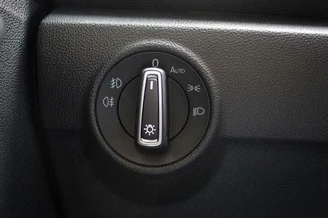 Volkswagen T-Roc 1.5 TSI Style - image 20