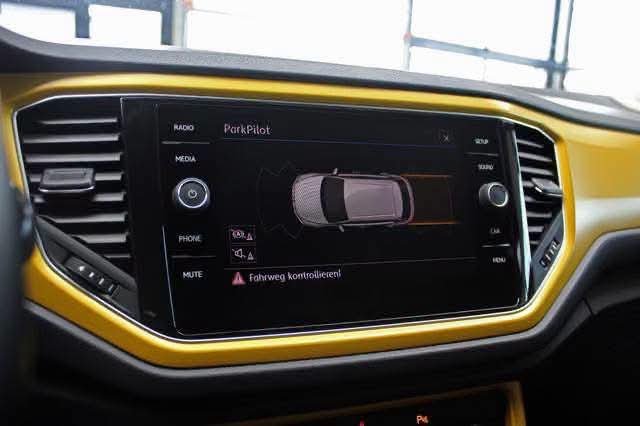 Volkswagen T-Roc 1.5 TSI Style - image 19