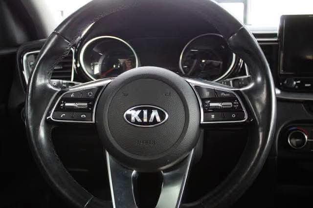 Kia XCeed 1.6 CRDi Spirit - image 15