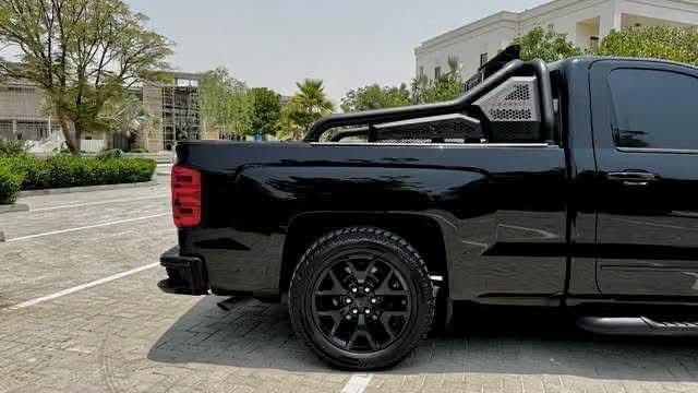 Chevrolet Silverado Z71 Night - image 11