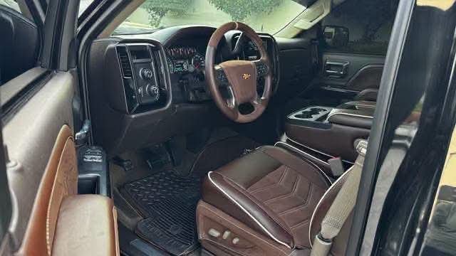 Chevrolet Silverado Z71 Night - image 28
