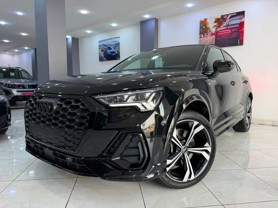 AUDI Q3 QUATTRO BLACK EDITION | 150 CH | ESSENCE | S TRONIC AUTOMATIQUE - image 3