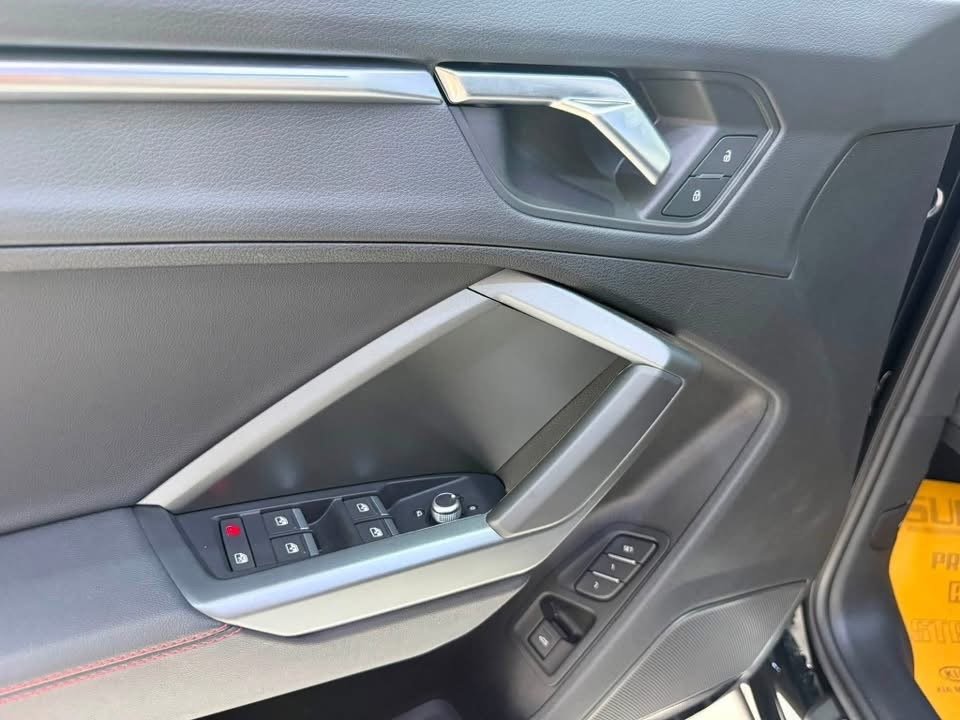 AUDI Q3 QUATTRO BLACK EDITION | 150 CH | ESSENCE | S TRONIC AUTOMATIQUE - image 10