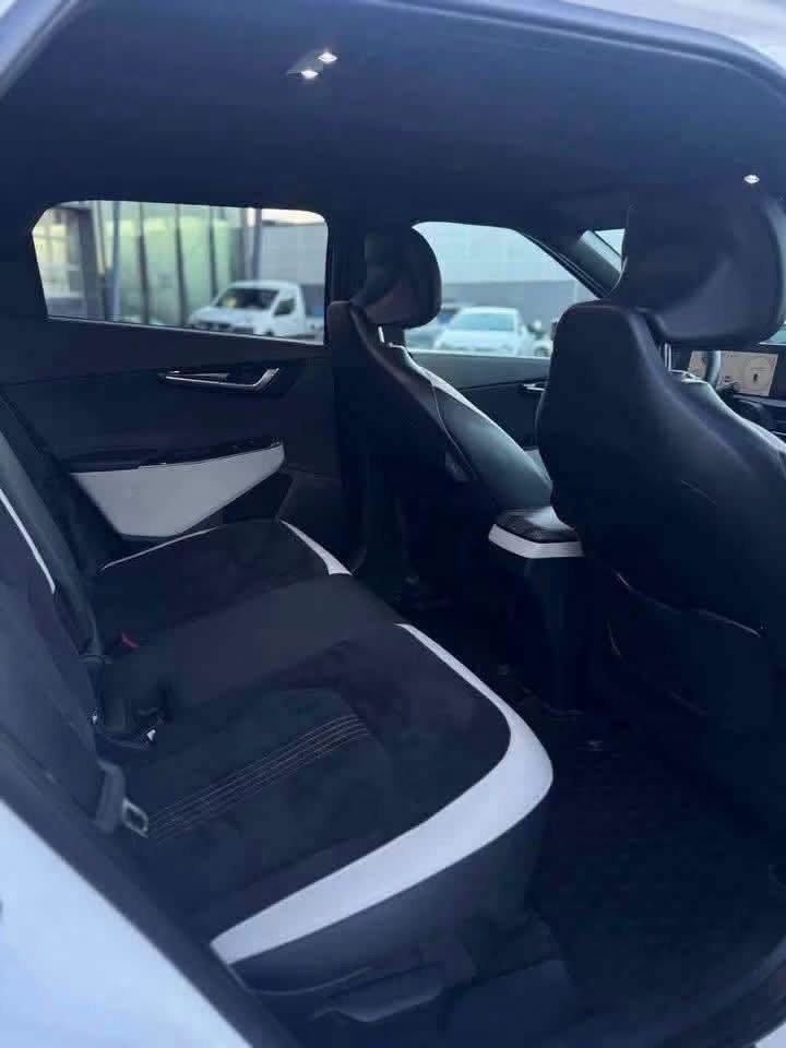 Kia EV6 AWD GT-Line 77 kWh - image 26