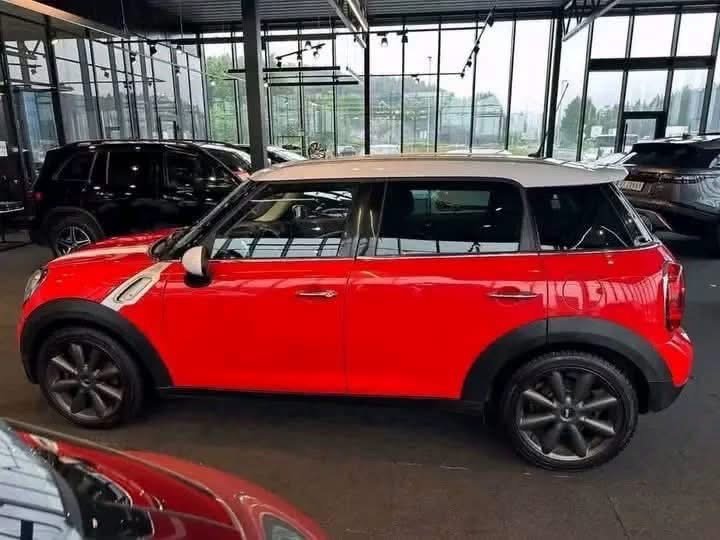 MINI Cooper Countryman 1.6D ALL4 - image 4