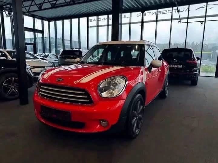 MINI Cooper Countryman 1.6D ALL4 - image 8