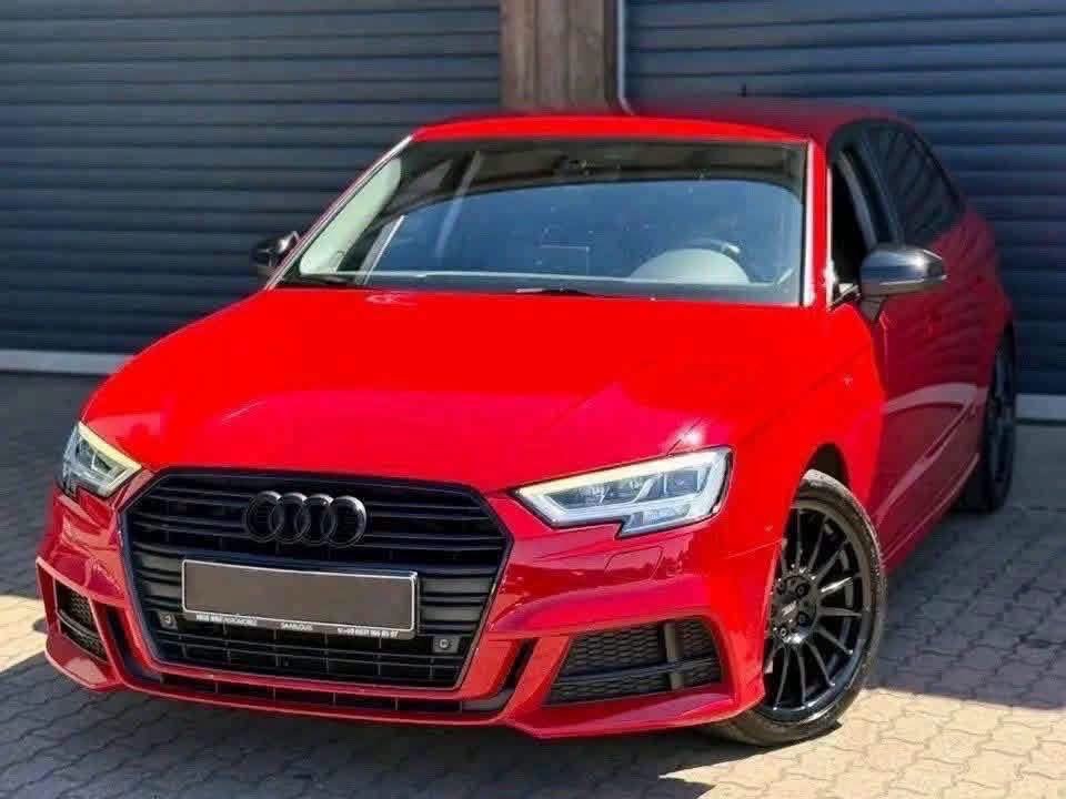 Audi A3 Sportback S-Line S-Tronic - image 4