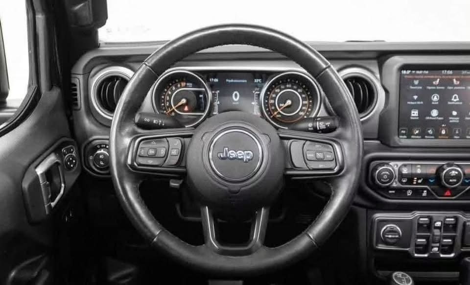 Jeep Gladiator V6 3.6 Pentastar 4x4 – Willys - image 27