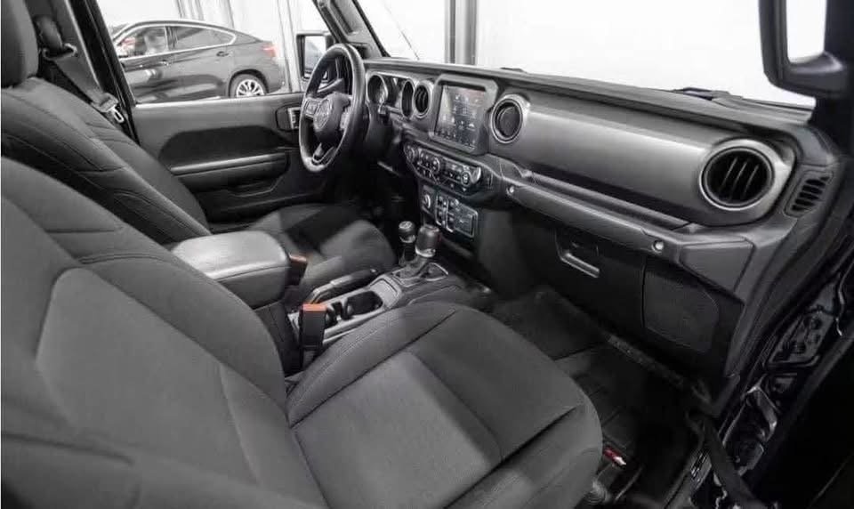 Jeep Gladiator V6 3.6 Pentastar 4x4 – Willys - image 21