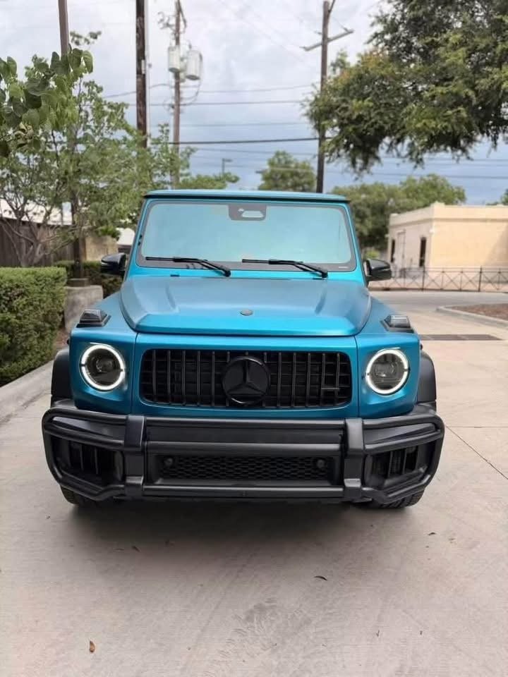 Mercedes-AMG G 63 MANUFAKTUR Hyper Blue Magno