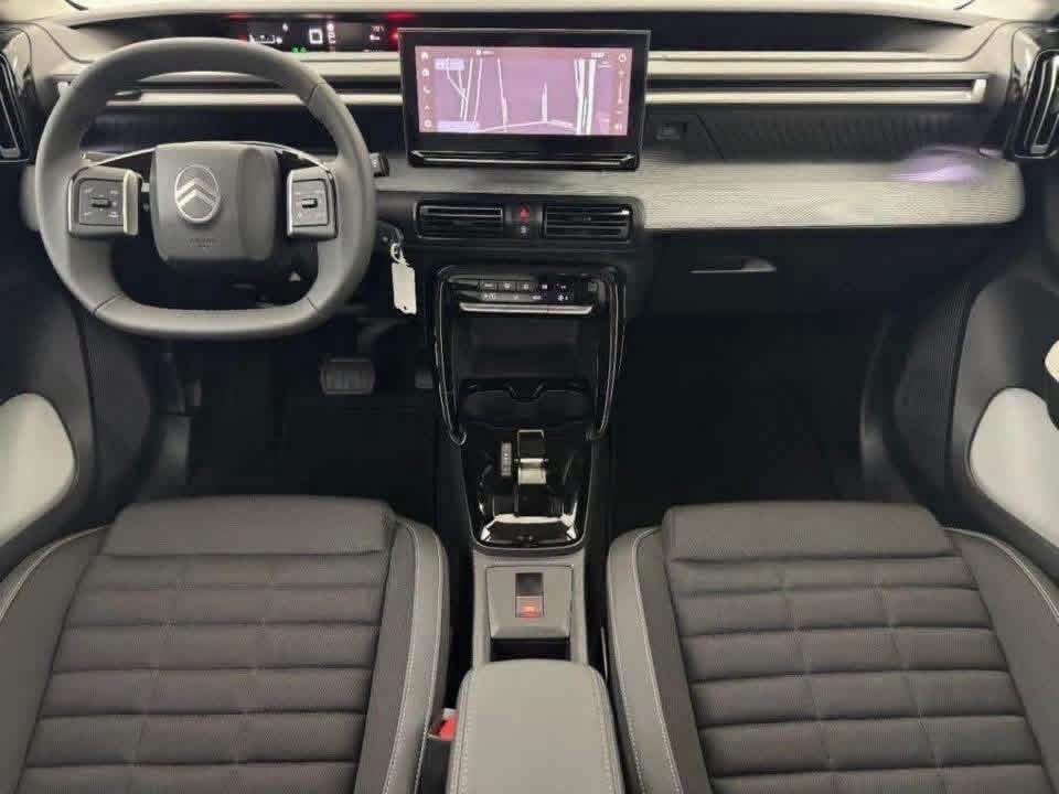 Citroën C3 Aircross 1.2 Hybride 145 Max e-DCS6 - image 3