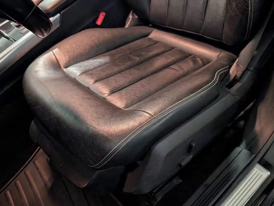 Mercedes-Benz E 220 CDI Avantgarde - image 11