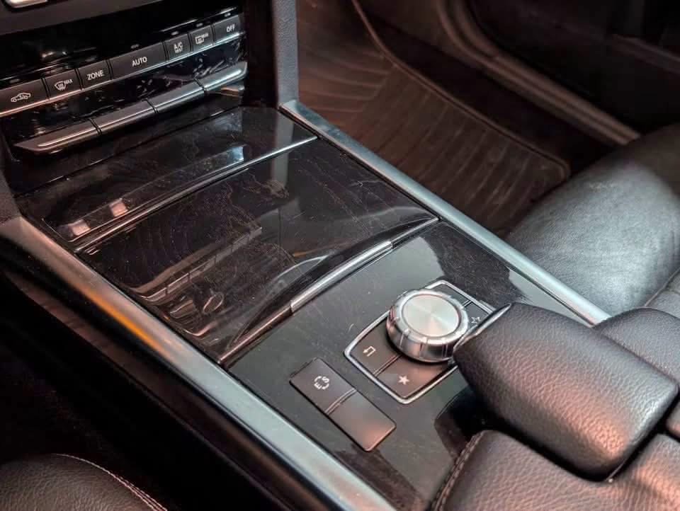 Mercedes-Benz E 220 CDI Avantgarde - image 14