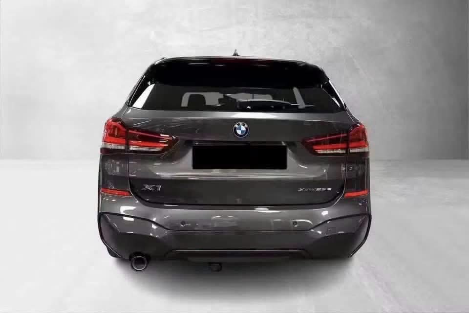 BMW X1 xDrive25e M Sport - image 2