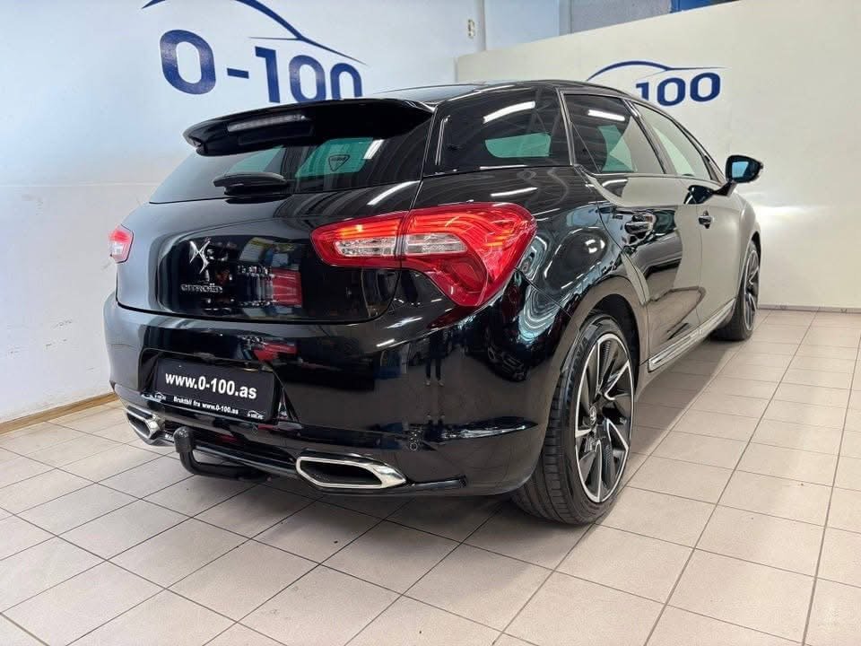 Citroën DS5 2.0 HDi - image 4
