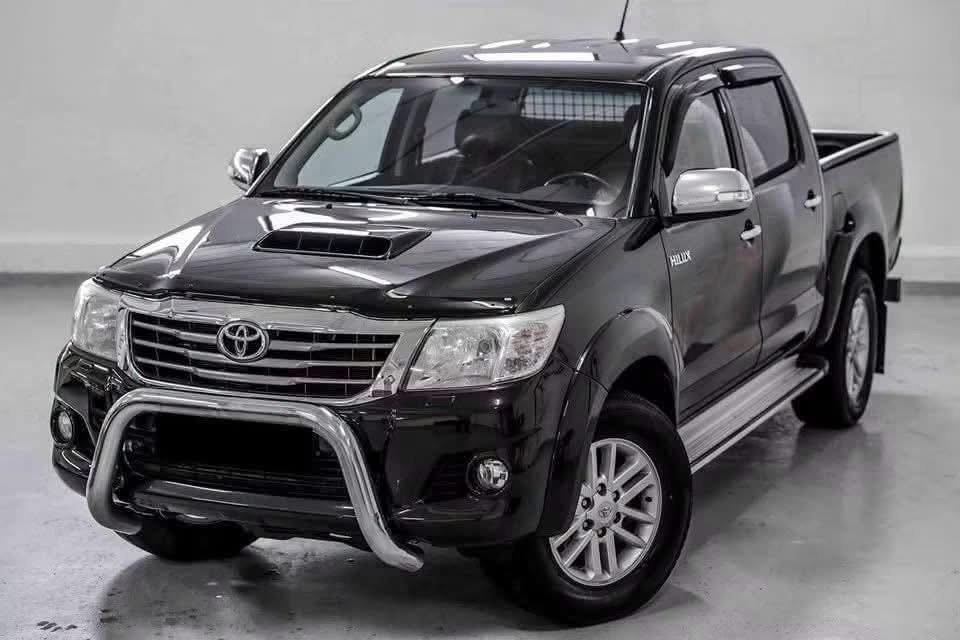 Toyota Hilux 3.0 D - image 7