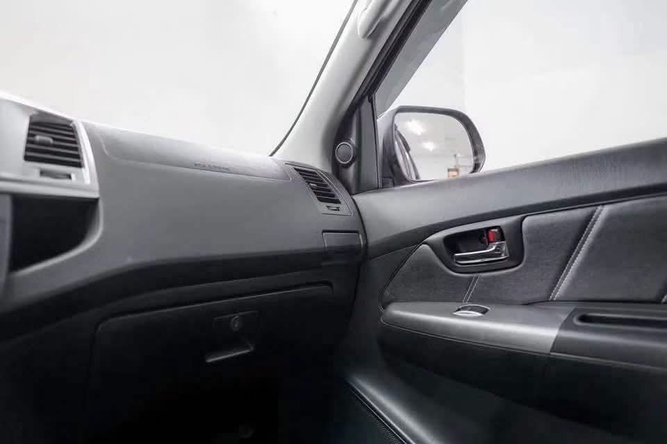Toyota Hilux 3.0 D - image 16